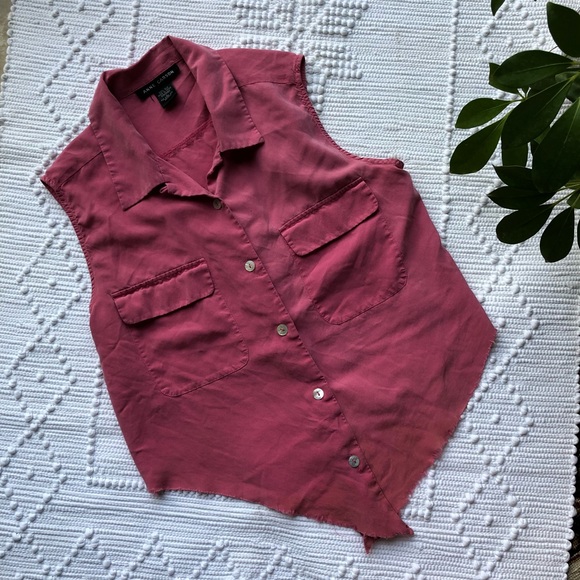 Tops - Vintage Pink Silk Button Down Tank